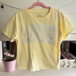 Art Class Yellow and White Love Short Sleeve Cropped Tee